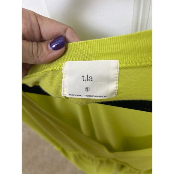T.La Babydoll Tunic Tee Top V Neck Flowy Women's S Chartreuse Green Short Sleeve - Picture 5 of 6